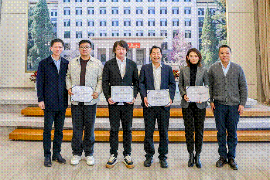 9a6d55e4ef5bc75e5dbca83953d417f5